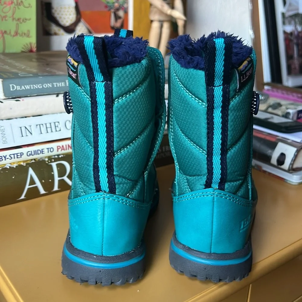 L.L.Bean Kids' Teal Ultralight Winter Boots